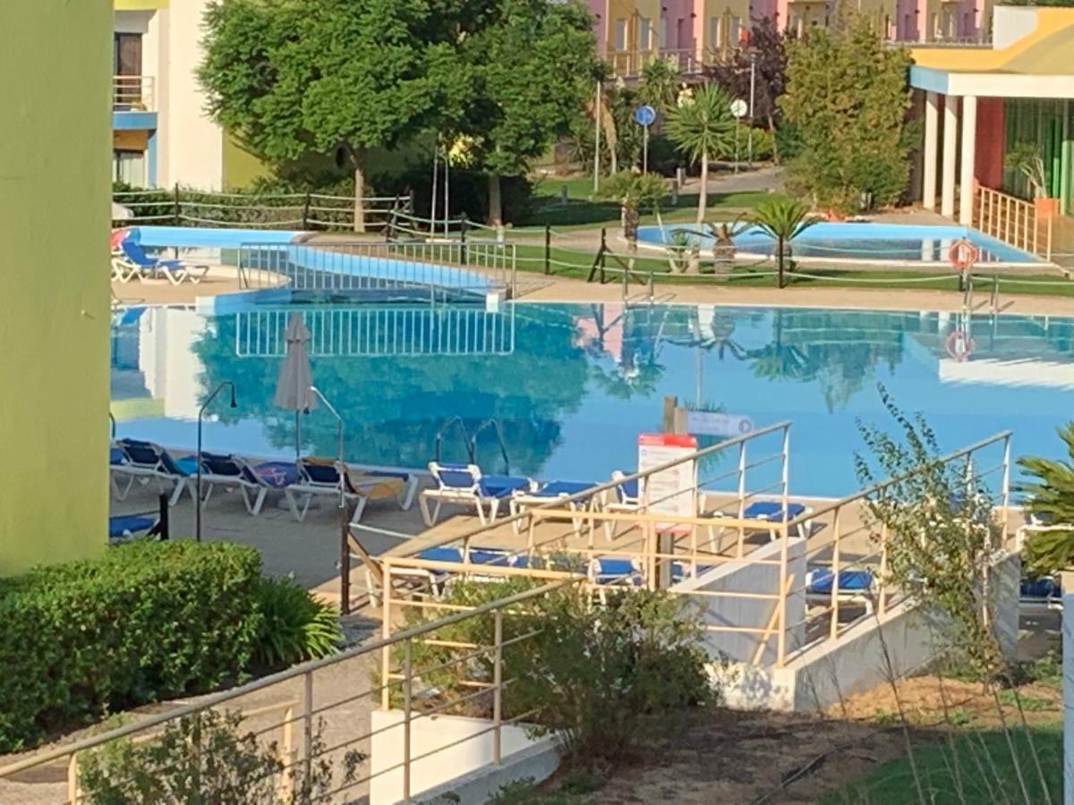 Appartement Penthouse 160sqm Wide Terraces Pool View & Private Hot Tub & Parking